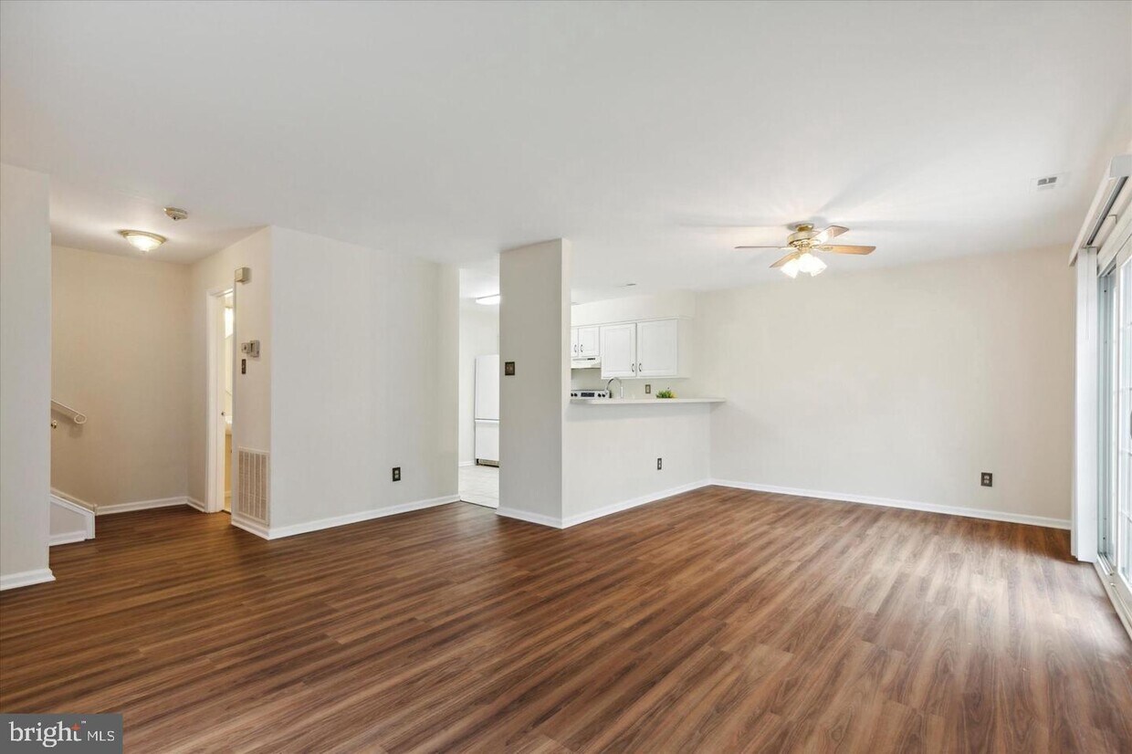 Foto principal - 38 Bark Hollow Ln