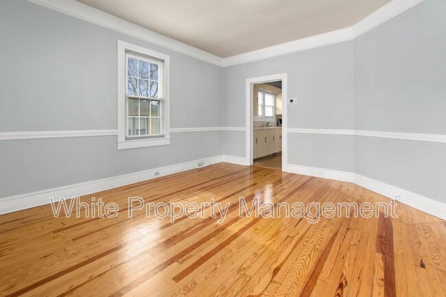 Building Photo - 415 Ross Ave