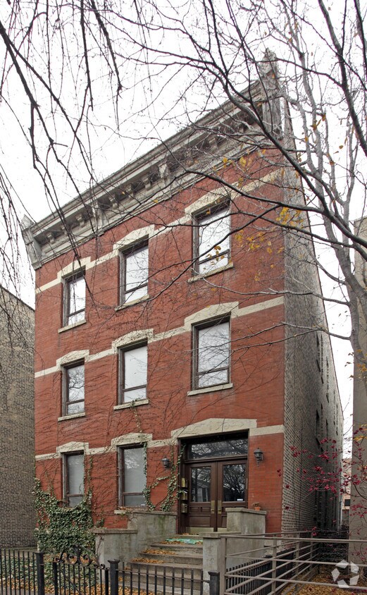 Building Photo - 1922 N Howe St