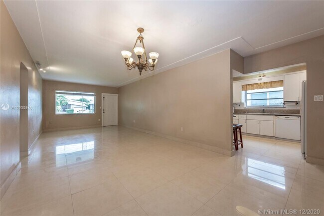Foto del edificio - 9025 Garland Ave
