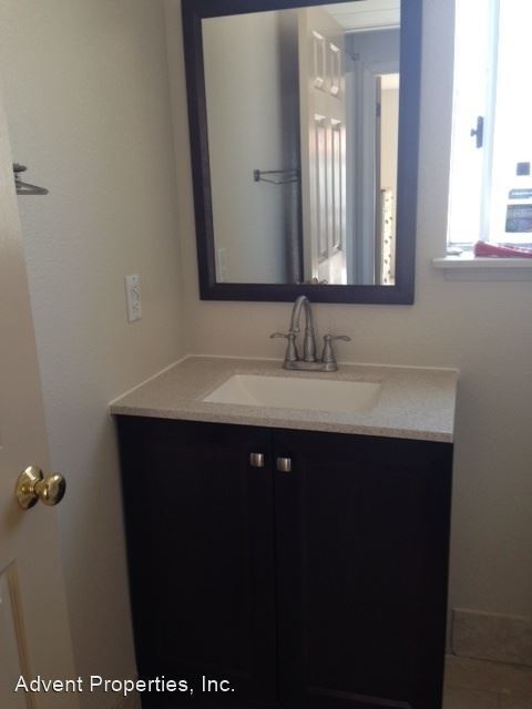 Building Photo - 2225a Hearst Ave