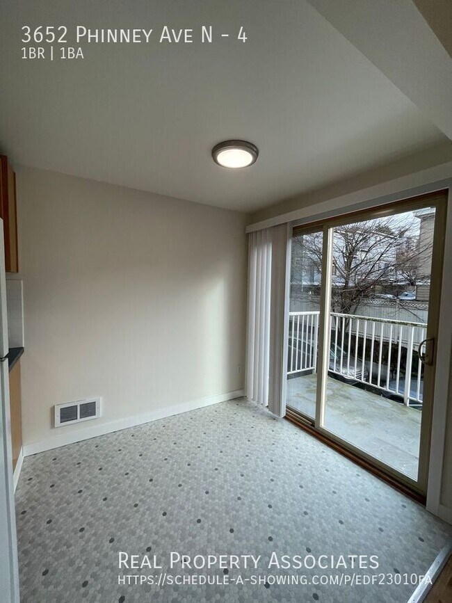 Foto del edificio - 3652 Phinney Ave N