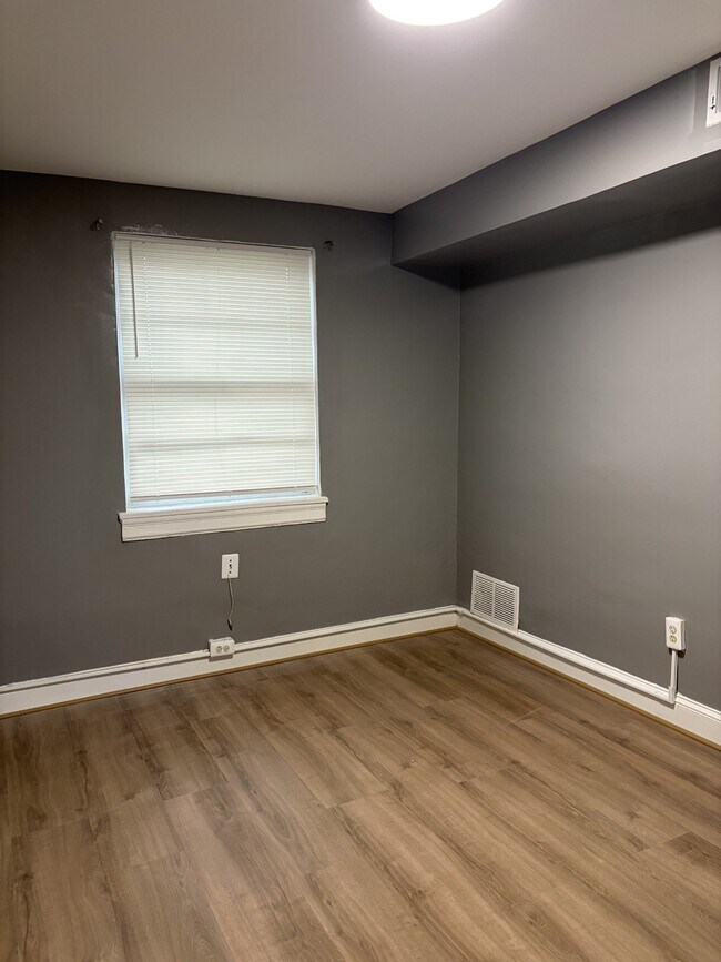 Foto del edificio - 1644 Montello Ave NE