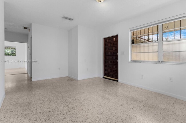 Building Photo - 3269 SW 23rd St