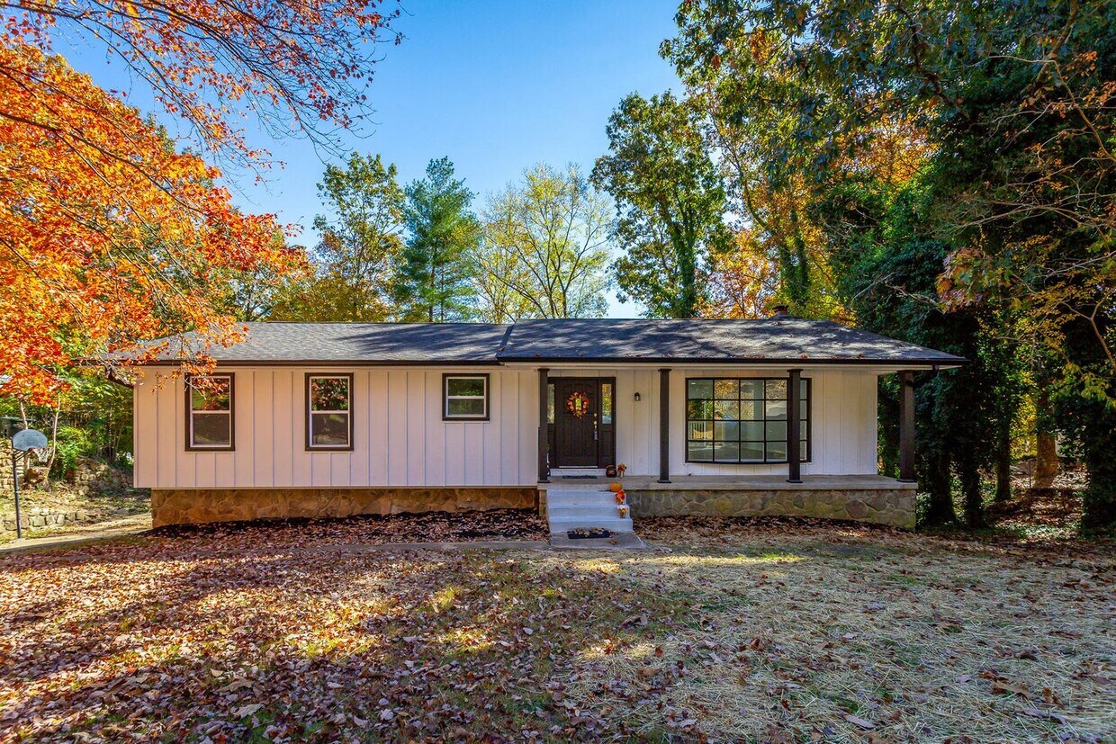 Primary Photo - 1922 Preswood Dr