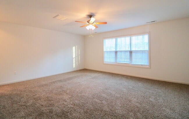 Building Photo - 110 Aaron Pl