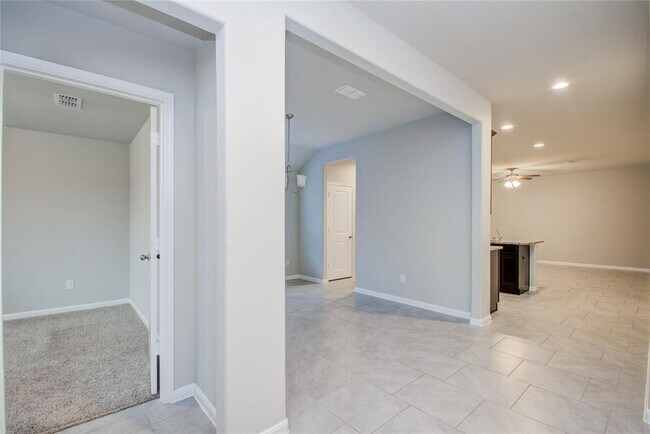 Building Photo - 1431 Wheatland Terrace Ln