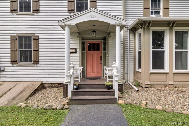 Foto del edificio - 7406 Quaker Rd