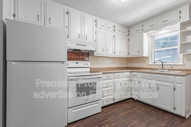 Building Photo - 1707 S Glenwood Ave