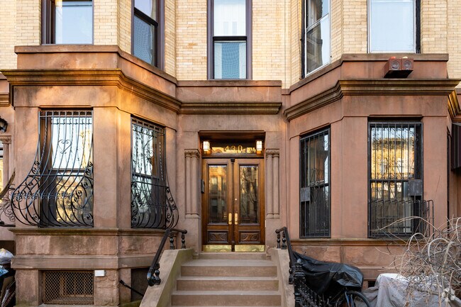 Foto del edificio - 430 3rd St