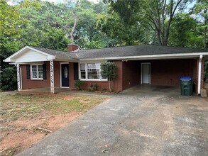 Building Photo - 964 Myrtle St
