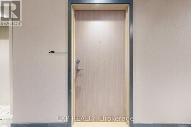 Building Photo - 395 Square One Dr