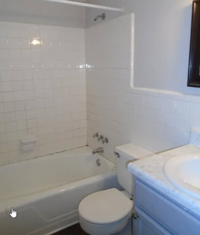 Building Photo - 1773 Cawdor Dr