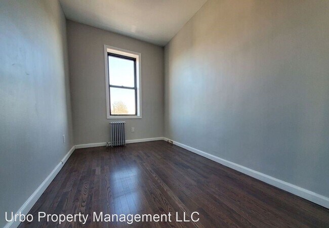 Building Photo - 419 Ocean Ave