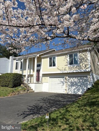 Building Photo - 12332 Stoney Bottom Rd