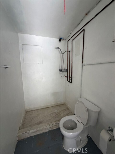 Foto del edificio - 10515 Firmona Ave