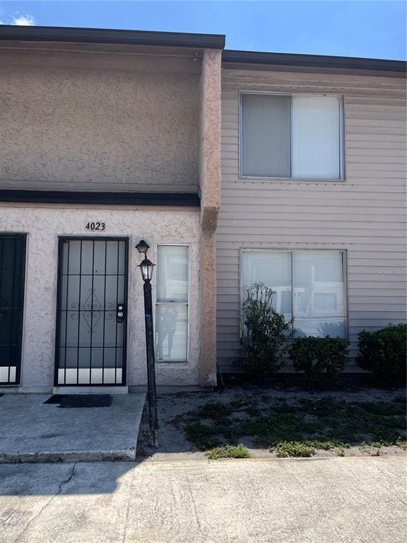 Building Photo - 4023 Henley Rd