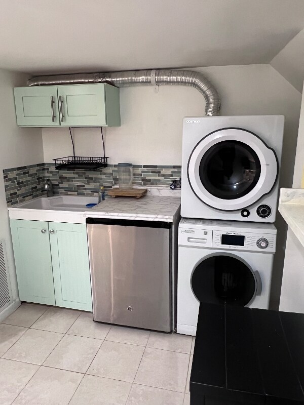 Foto del edificio - 3523 Madison St