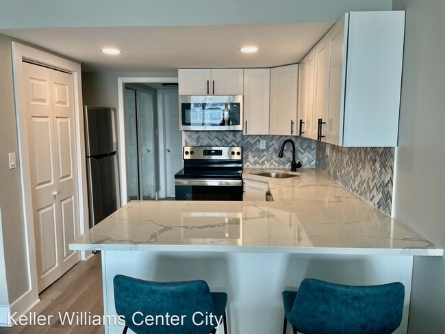 Building Photo - 1 br, 1 bath House - 9510 Amherst Ave. Uni...