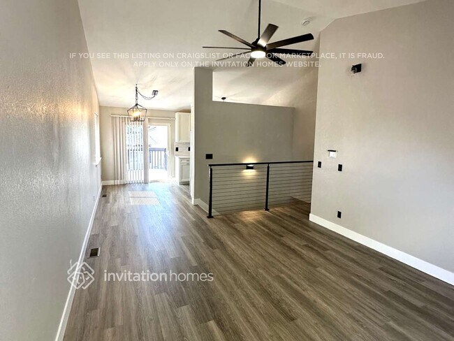 Foto del edificio - 5550 E 130th Dr