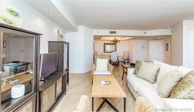 Foto del edificio - 19101 Mystic Pointe Dr