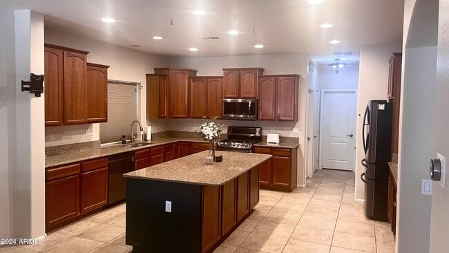 Foto del edificio - 41150 W Novak Ln