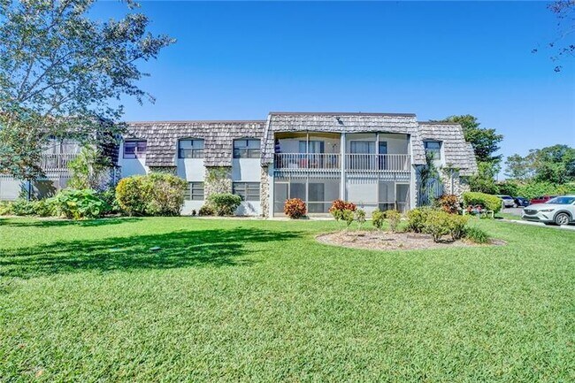 Foto del edificio - 3115 Oakland Shores Dr