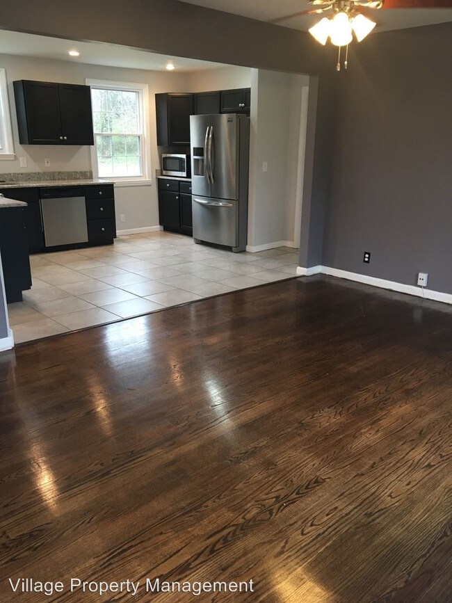 Foto del edificio - 3 br, 2 bath House - 4300 Saunders Avenue