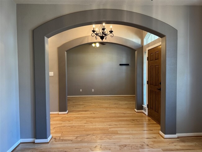 Foto del edificio - 18223 Water Mill Dr