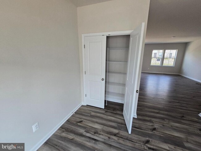 Building Photo - 1356 Red Clover Ln