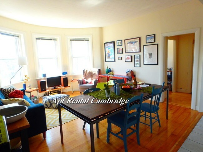 Foto del edificio - 281 Harvard St