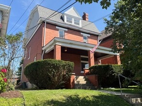 Building Photo - 227 Cornell Ave
