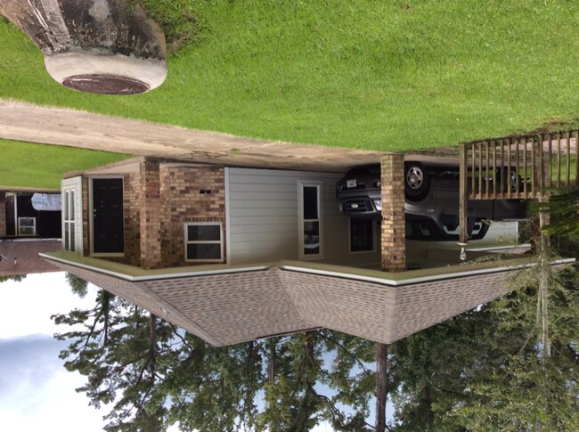 Building Photo - 44107 Lake Village Rd