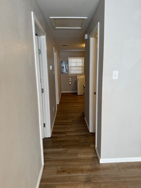 Building Photo - 712 29th St