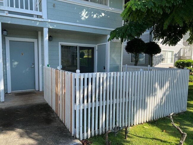 Foto del edificio - 2 Bedroom/ 2 Bath/ 2 pkg at Crescent Lane