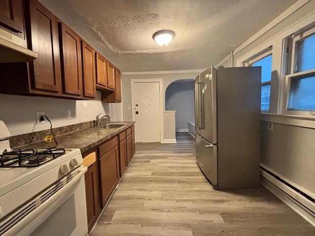 Foto del edificio - 762 N Dawson Ave