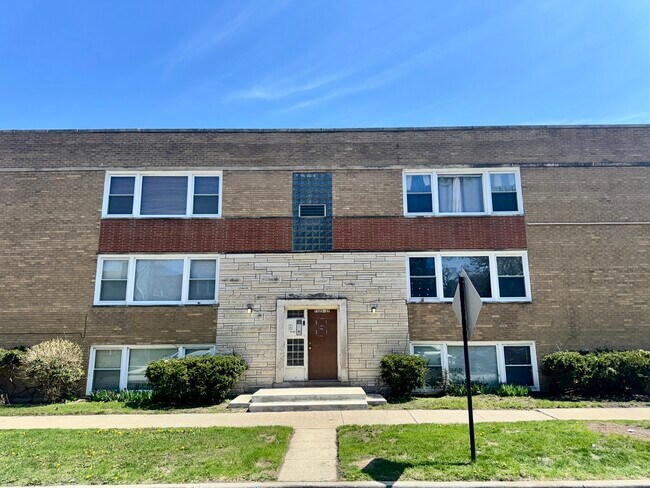 Foto del edificio - 7325 S Kingston Ave