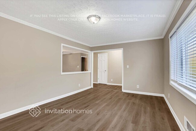 Foto del edificio - 3030 Tina Ln