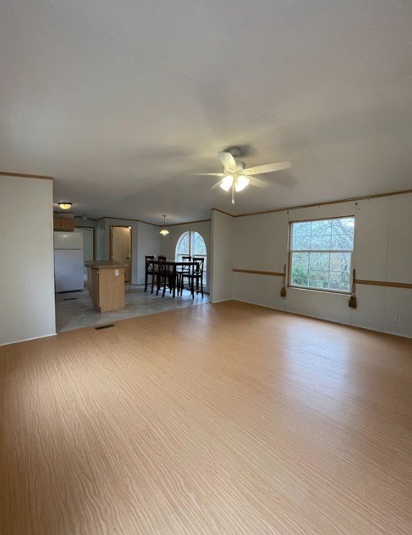 Foto del edificio - Country Living on 3 Acres in Fountain Inn!