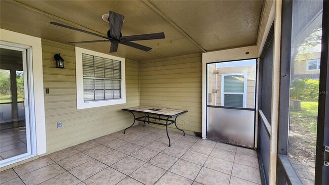 Building Photo - 2055 Waterleaf St