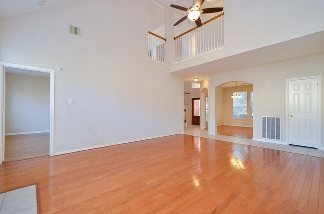 Building Photo - 5519 Poundstone Ct