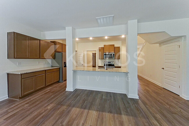 Building Photo - 6124 Taramore Ln NW