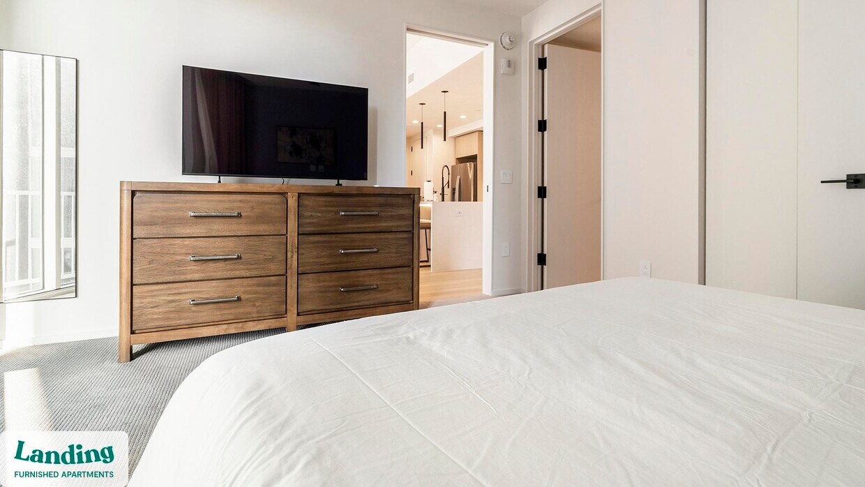 Foto principal - 143 E Commerce St