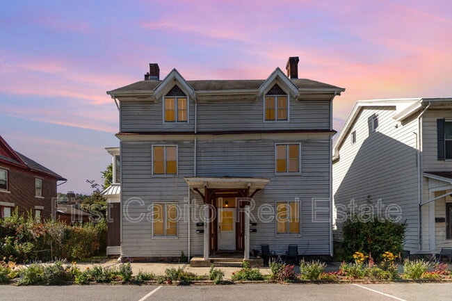 Building Photo - 149 N 2nd St