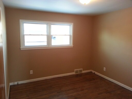 Building Photo - 18014 Stephens Dr