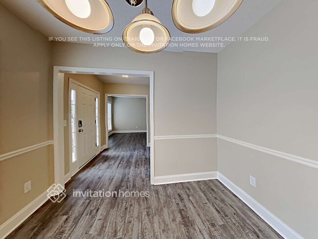 Building Photo - 2085 Wellcrest Dr NW