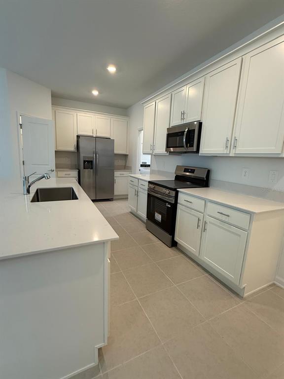 Foto del edificio - 6052 Zen Wy