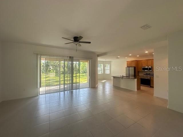 Building Photo - 19 Richmond Drive