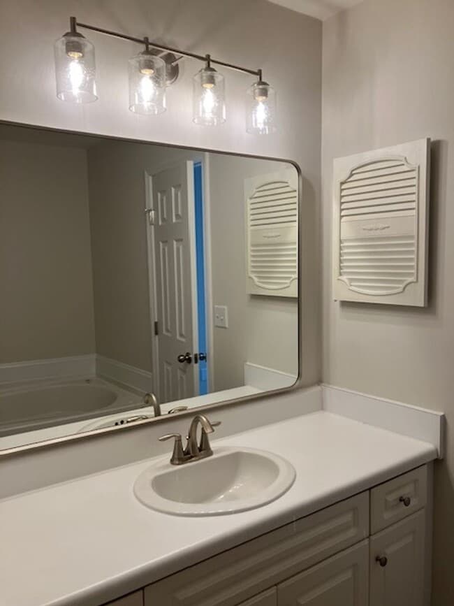 Foto del edificio - 908-C