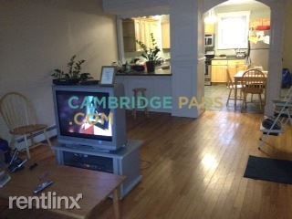 Building Photo - 45 Union St